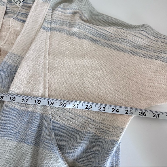 Anthropologie | Akemi + Kin Blue Cream Striped Dunes Draped Cardigan - Picture 14 of 15